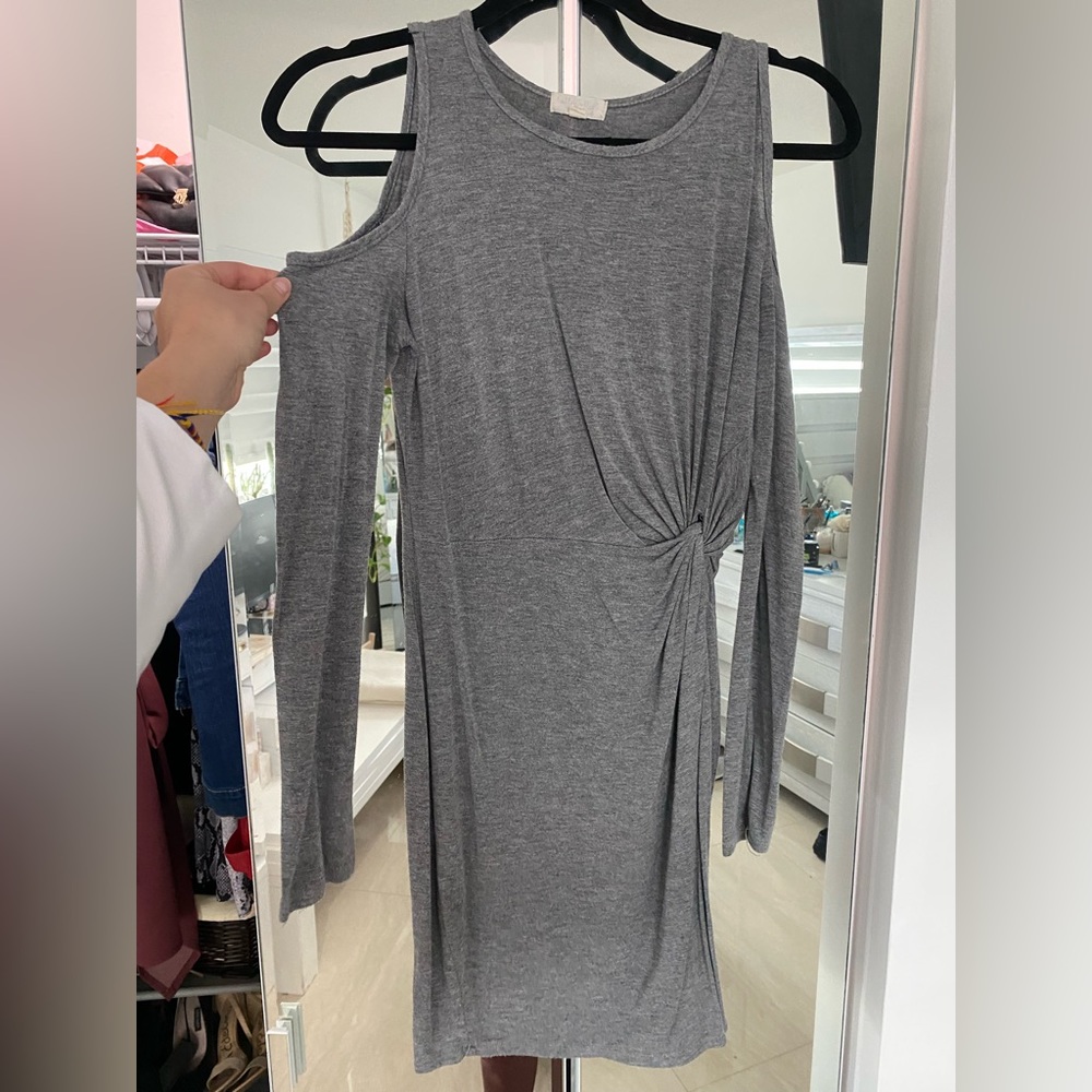 Long sleeve dress. Casual. Gray. Size M